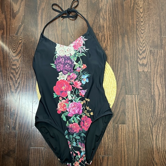 Aqua Rose Floral Prints One Piece Swimsuit Size Medium - Picture 2 of 6